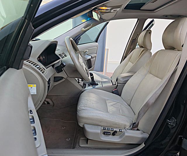 Volvo XC90 2004