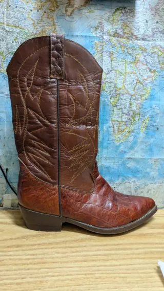 Botas camperas marrones de piel