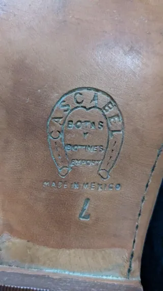 Botas camperas marrones de piel