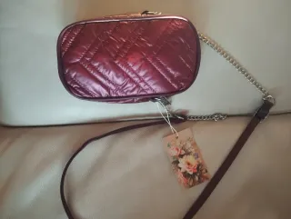 Bolso para móvil acolchado cadena