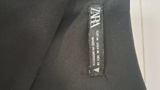 Vestido fiesta Zara negro drapeado