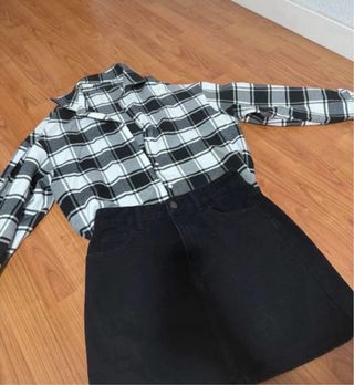 Lote Falda Negra y Camisa Cuadros