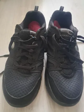 Zapatillas Skechers Negras