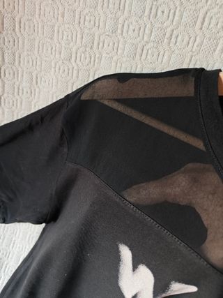 Camiseta manga corta talla m negra transparencias