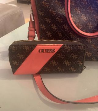 Monedero Guess Marrón y Rosa