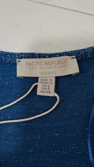 Top fiesta Stradivarius azul brillante Talla S