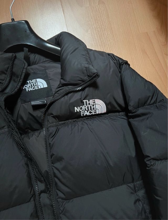 The North Face 700 Nuptse Chaqueta Negra