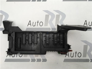 Caja de fusibles mercedes ml w164