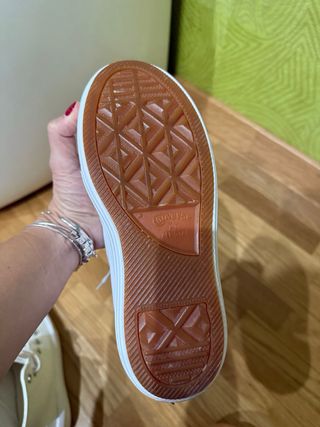 Converse Piel Blancas Talla 36.5