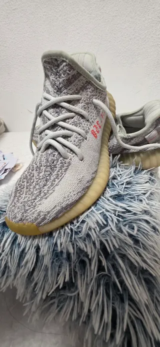 Adidas Yeezy Boost 350 V2 Zebra