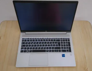 HP ProBook 450 G10 512GB i7 1355U 3.7Ghz /16GB Ram