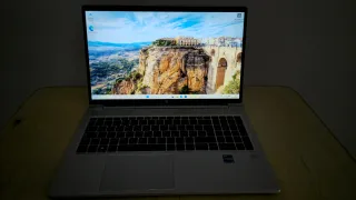 HP ProBook 450 G10 512GB i7 1355U 3.7Ghz /16GB Ram