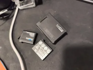 GoPro Hero 4 Black + 3 baterías + funda