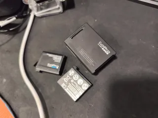 GoPro Hero 4 Black + 3 baterías + funda