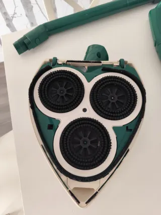 Aspiradora Vorwerk con accesorios