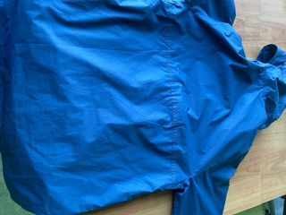 Chubasquero Quechua azul Talla S 88 91 cm 