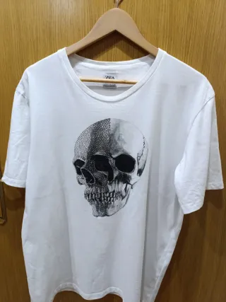 Camiseta Zara Calavera Talla XL