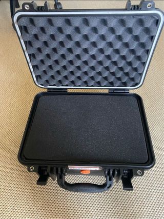 Maleta Estanca Vanguard Supreme 37F