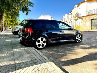 Volkswagen Golf 2004
