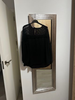 Blusa negra mujer con encaje