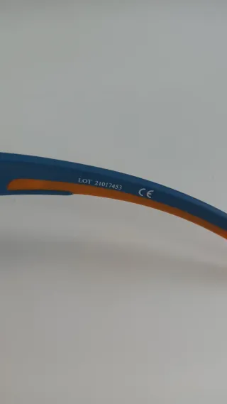 Gafas de sol infantiles de ÓPTICA