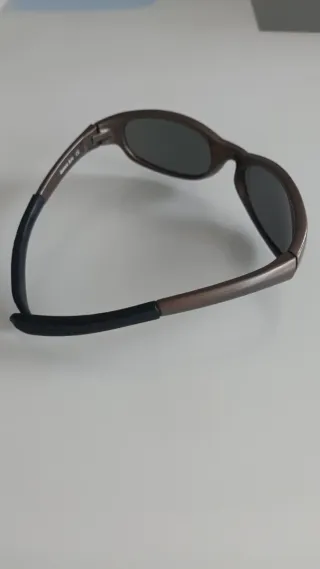 Gafas de sol infantiles de ÓPTICA