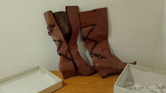 Botas de mujer marrones