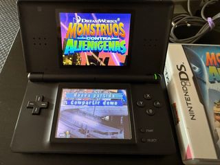 Nintendo DS Lite + Juegos + Cargador