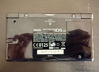 Nintendo DS Lite + Juegos + Cargador