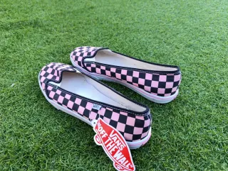 Zapatillas Vans Checkerboard Rosa y negro 