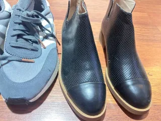 Adidas Zapatillas Grises y Blancas + Botas Nuevas