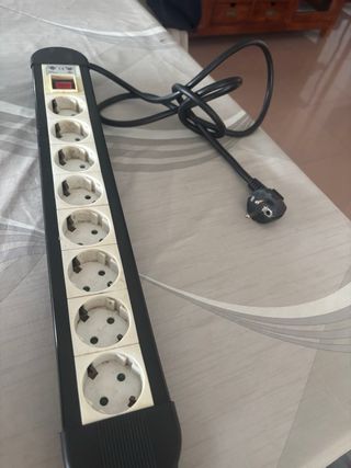 Regleta 8 enchufes con interruptor