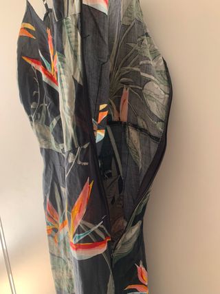 Mono estampado tropical midi