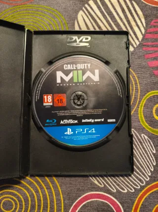Call of Duty Modern Warfare II PS4 Blu-ray