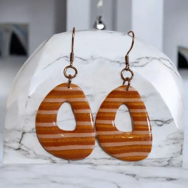 Pendientes rayas dorados y naranjas