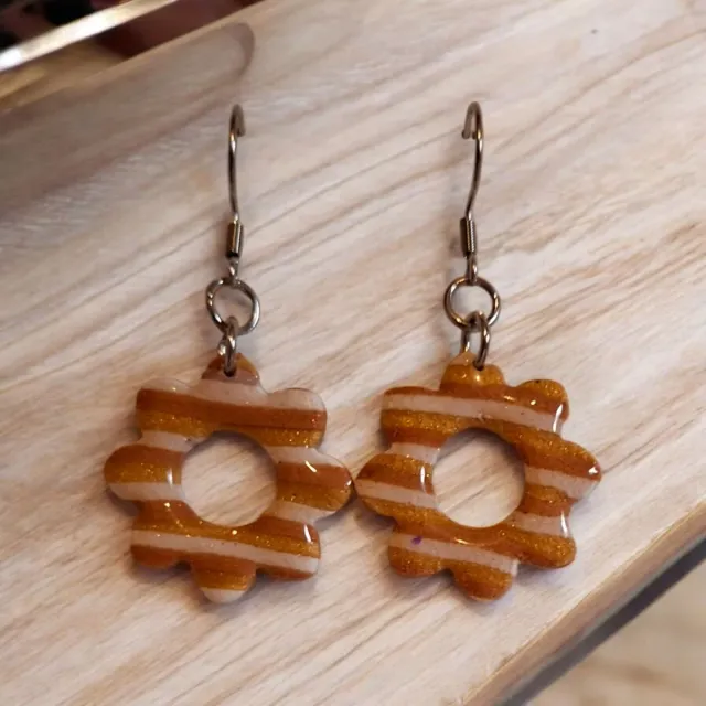 Pendientes rayas dorados y naranjas