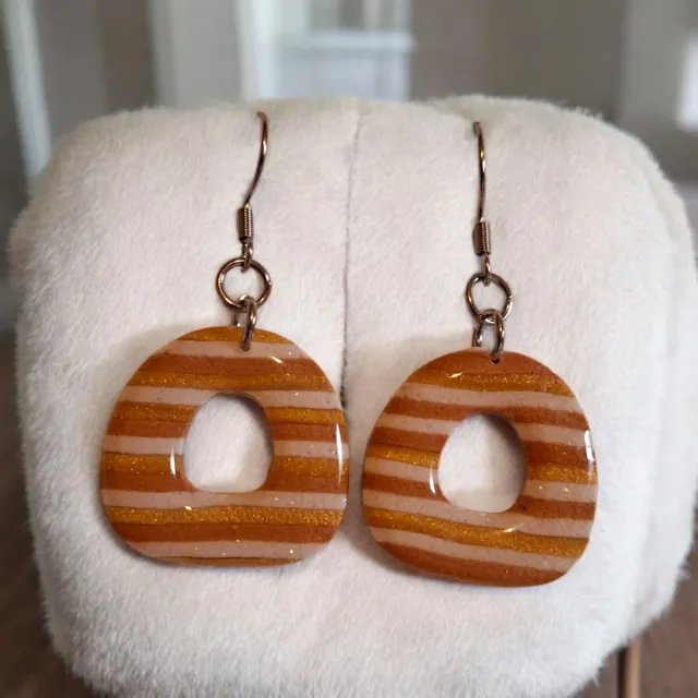 Pendientes rayas dorados y naranjas