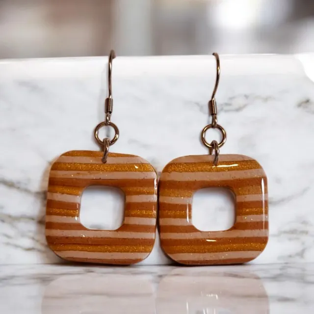 Pendientes rayas dorados y naranjas