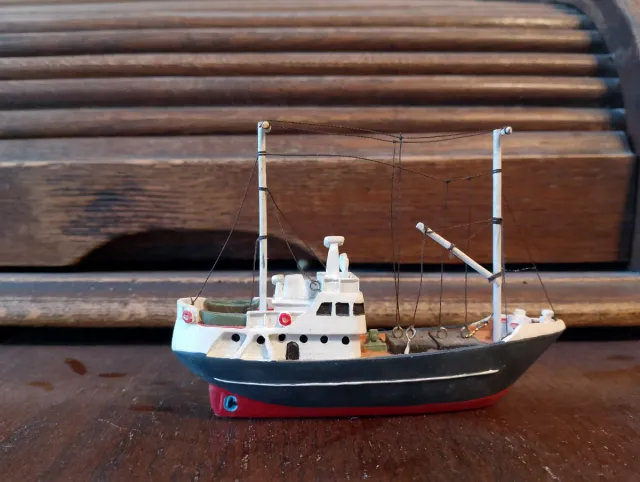 Modelli di barche in miniatura