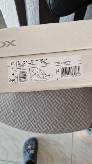 Skechers Zosma Talla 37 Beige/Plata