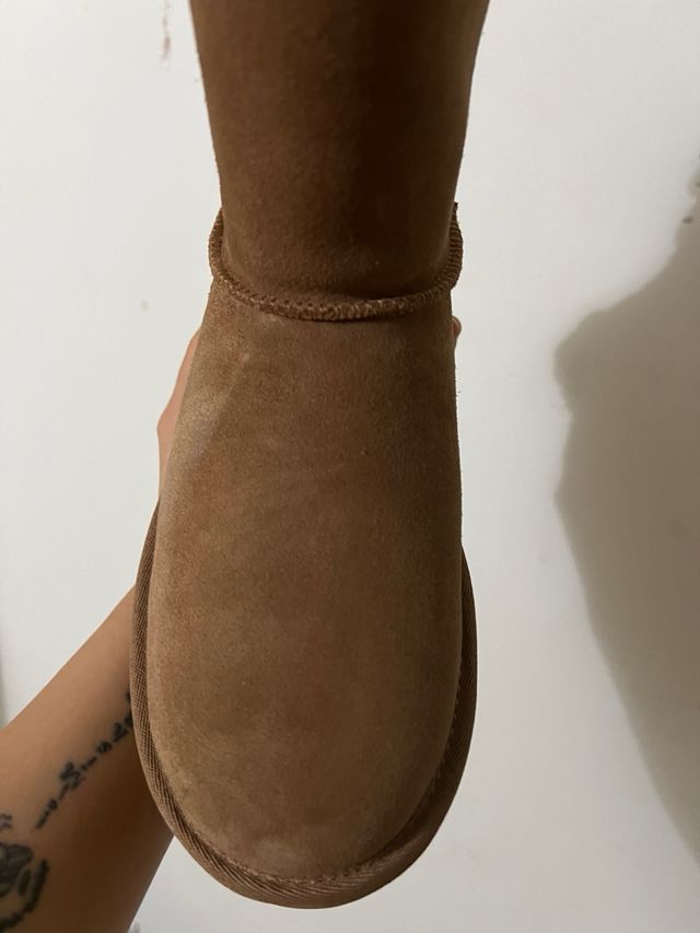 Botas UGG Marrones con Lazo