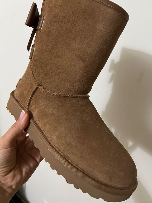 Botas UGG Marrones con Lazo