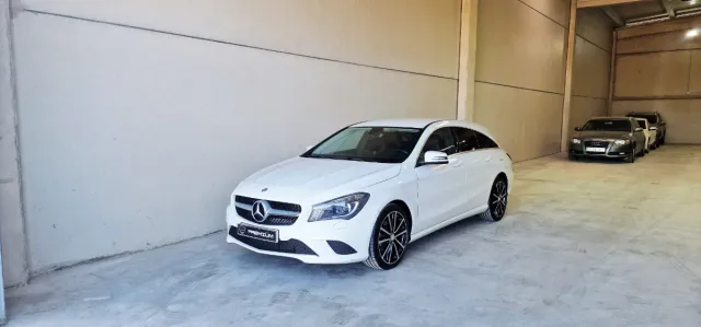 Mercedes-Benz Clase CLA 2016