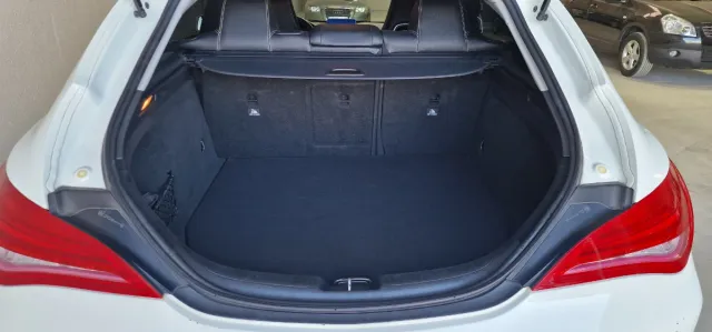 Mercedes-Benz Clase CLA 2016