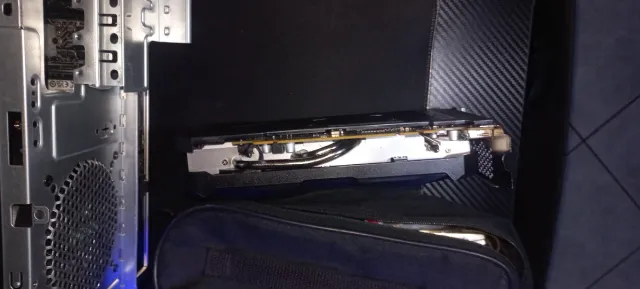 MSI RTX 4060 8GB - Usata 1 mese