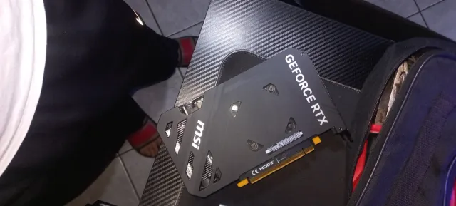 MSI RTX 4060 8GB - Usata 1 mese