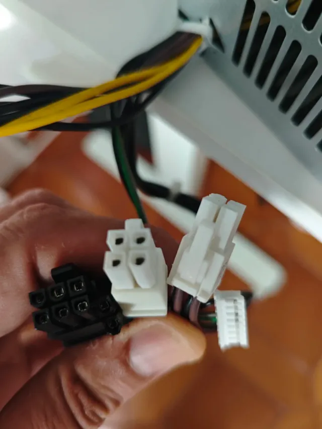 Fuente Alimentación HP 80 Plus Gold