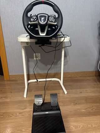 Volante PS5 con pedali Thrustmaster