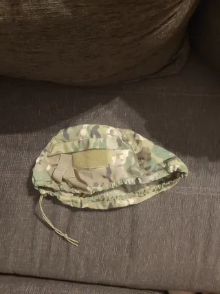 Funda de casco Multicam