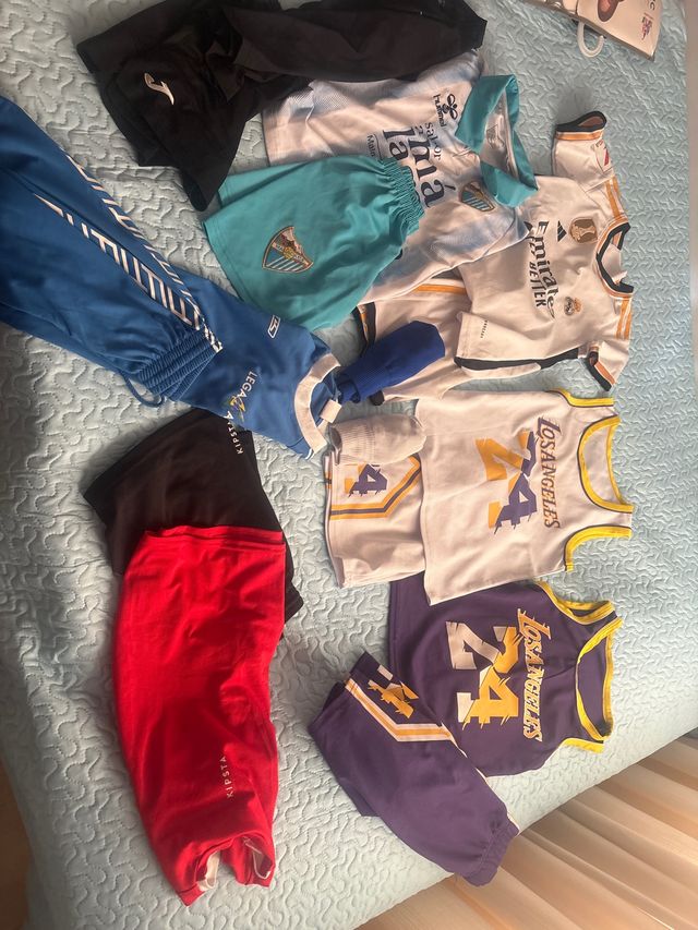Lote Ropa Fútbol y Baloncesto Talla 6-7 años